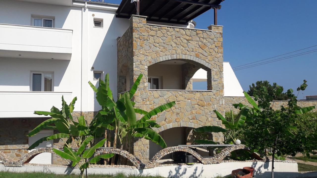 Villa Helga Exotic เปฟโกโฮรี ภายนอก รูปภาพ